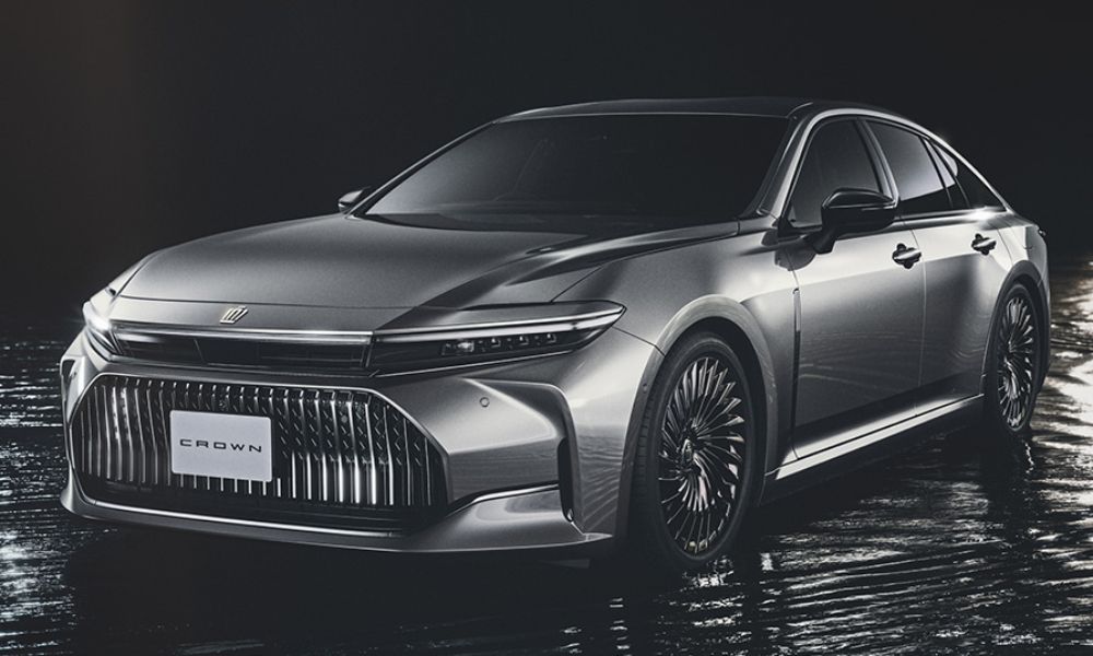 Fuel Efficiency Meets Performance in the Modern Sedan Market