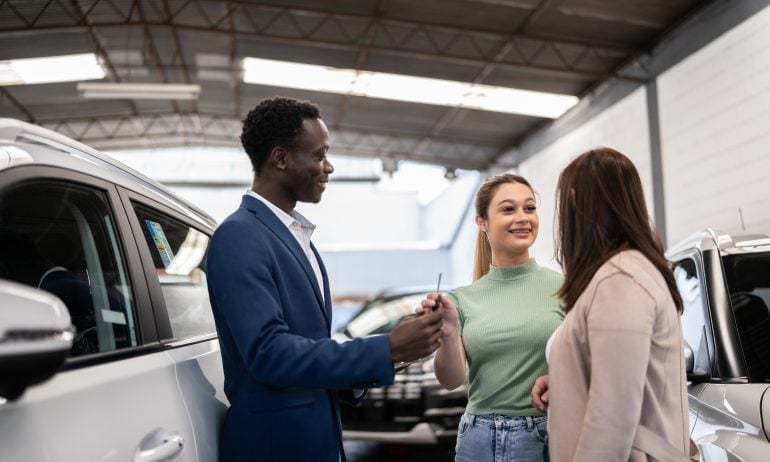 Managing the Paperwork Demand of Buying a Pre-Owned Used Car 