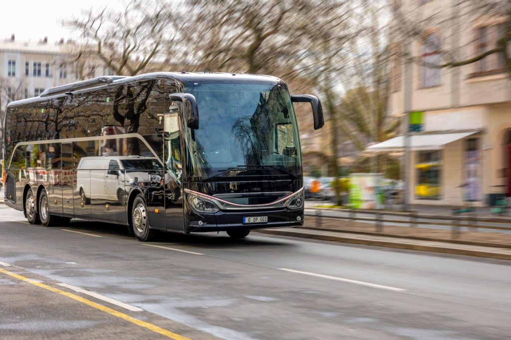 How to Organise a Seamless Shuttle Bus System for Your Office or Industrial Site